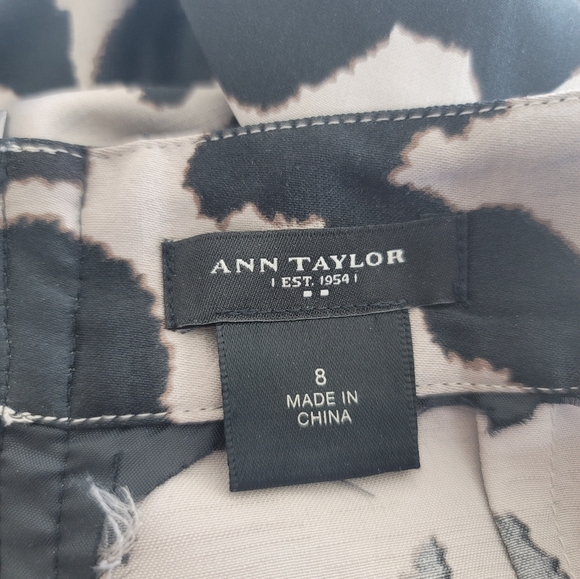 (NWOT) Ann Taylor animal print silky skirt - Picture 3 of 4